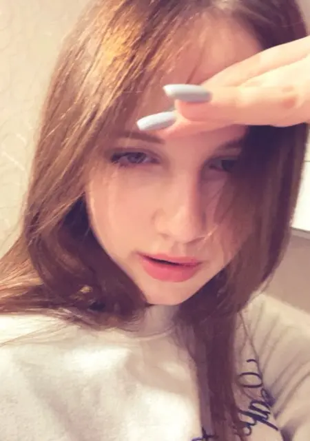 Варя из Ижевска, мне 19, познакомлюсь на одну ночь