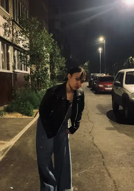 Я Карина, 19, знакомлюсь для общения в Казани