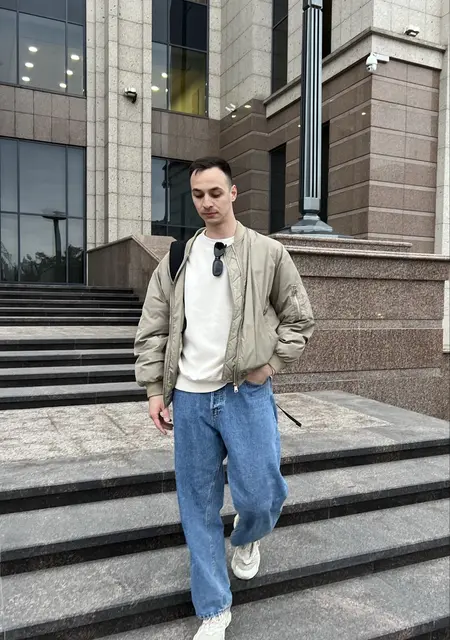 Марат из Санкт-Петербурга, мне 27, познакомлюсь для общения