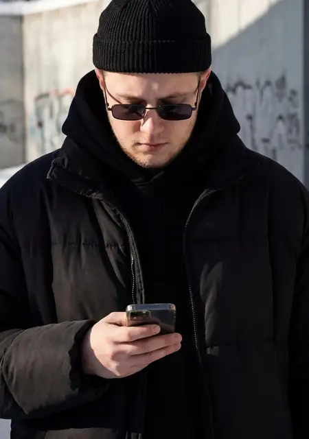 Александр из Губкина, мне 24, познакомлюсь для дружбы