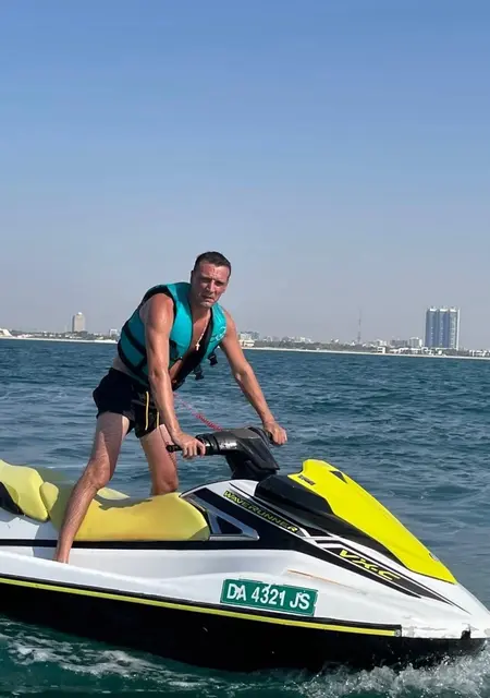 Я Дмитрий, 44, знакомлюсь для приятного времяпровождения в Сатке