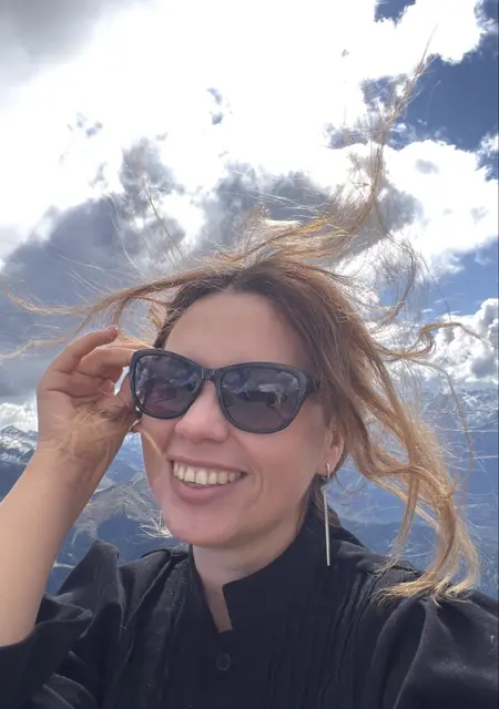 Я Инна, 40, из Москвы, ищу знакомство для постоянных отношений