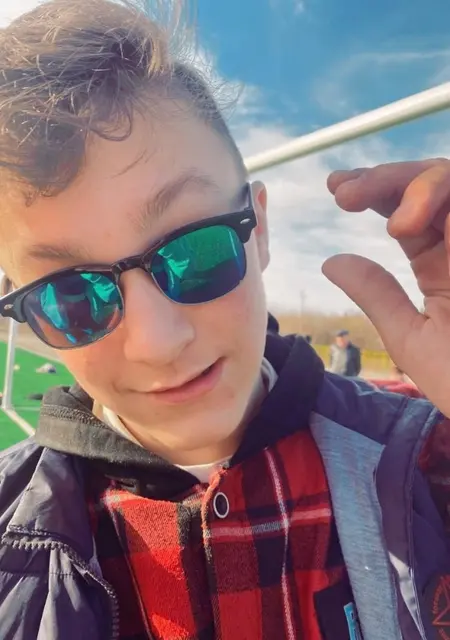 Я Олег, 28, знакомлюсь на одну ночь в Костроме