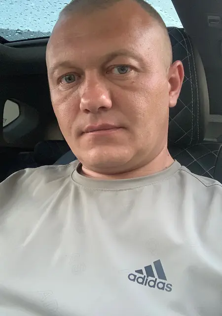 Я Александр, 37, из Старого Оскола, ищу знакомство для приятного времяпровождения