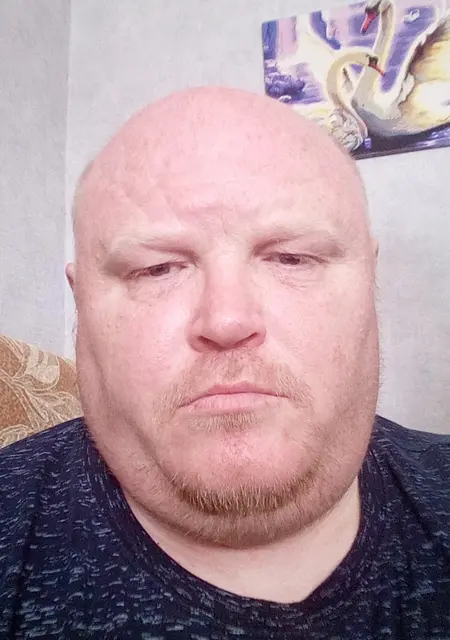 Андрей из Ижевска, мне 44, познакомлюсь без обязательств