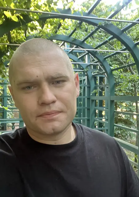 Я Виталий, 29, из Костромы, ищу знакомство для общения