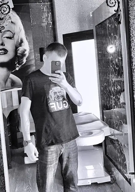 Я Влад, 20, знакомлюсь для дружбы в Находке