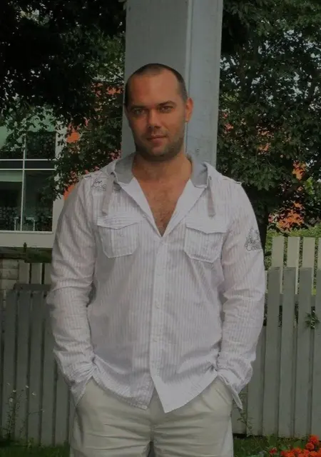 Я Serjik, 39, из Москвы, ищу знакомство для общения