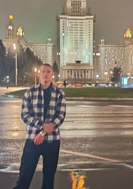 Егор из Вязьмы, ищу на сайте знакомства на одну ночь