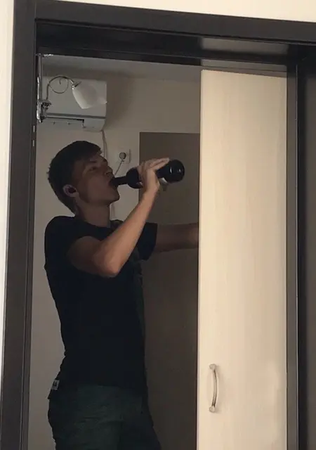 Виталий из Коломны, мне 21, познакомлюсь для приятного времяпровождения