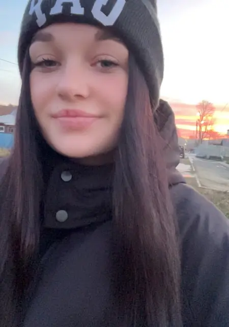 Киса из Южно-Сахалинска, мне 21, познакомлюсь для вирта