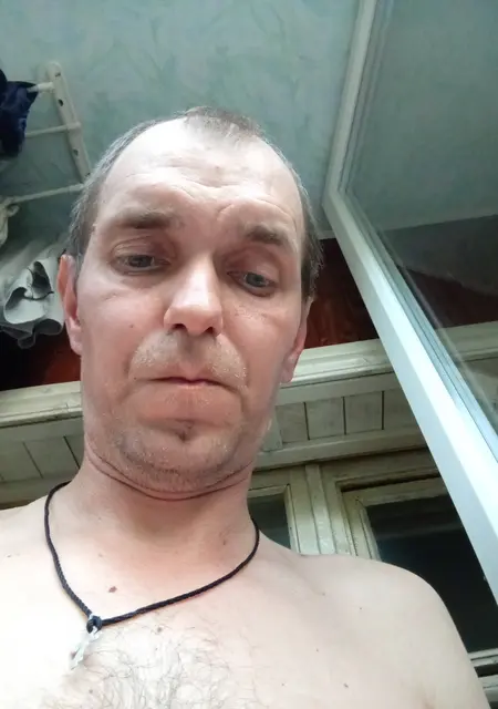 Саша из Тулы, ищу на сайте знакомства без обязательств