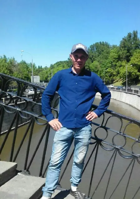 Я Сергей, 44, из Перми, ищу знакомство для приятного времяпровождения