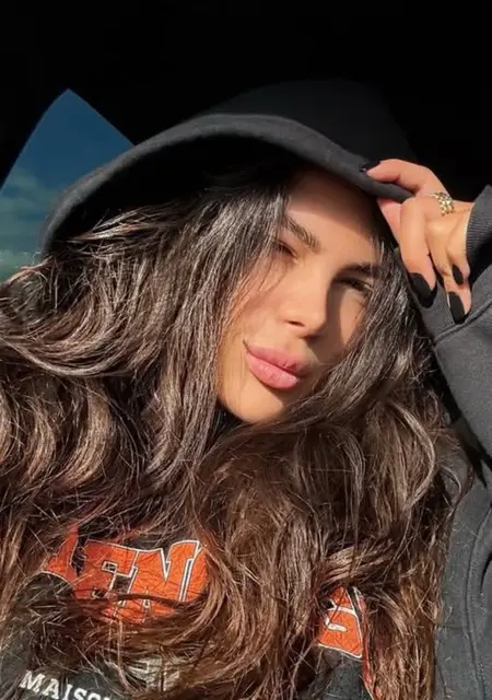 Я Альвина, 27, знакомлюсь для вирта в Казани