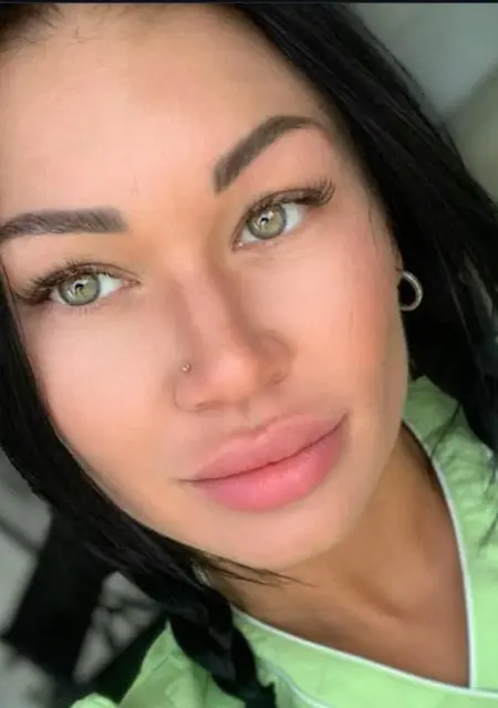 Lily из Москвы, ищу на сайте вирта