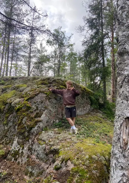 Я Серёжа, 21, знакомлюсь для приятного времяпровождения в Выборге