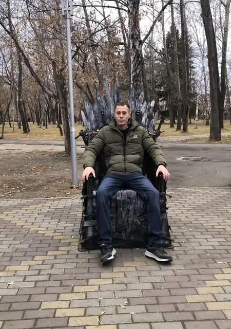 Виталий из Санкт-Петербурга, ищу на сайте знакомства на одну ночь
