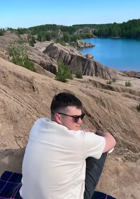 Владимир из Санкт-Петербурга, ищу на сайте знакомства без обязательств