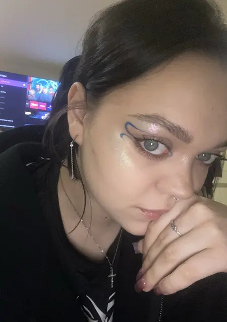 Яна из Ярославля, ищу на сайте вирта