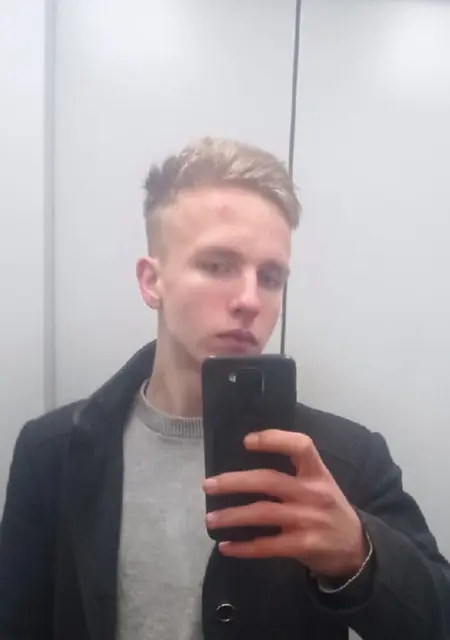 Сергей из Санкт-Петербурга, мне 21, познакомлюсь без обязательств