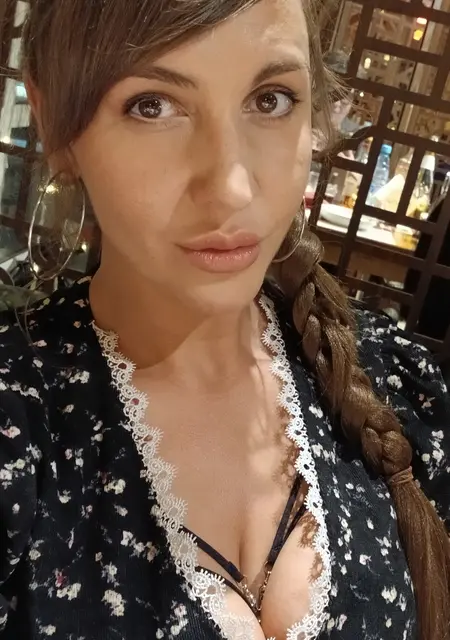 Александра