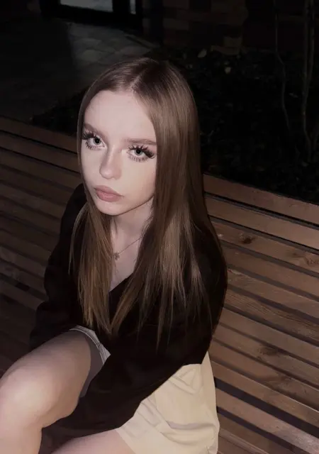 Я Миленка, 18, знакомлюсь для вирта в Казани