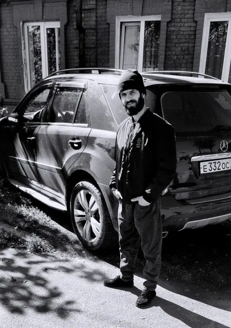 Я Артур, 30, из Владикавказа, ищу знакомства без обязательств