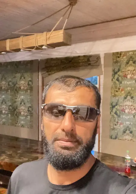 Миха из Всеволожска, мне 40, познакомлюсь для дружбы