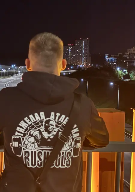 Алексей из Уфы, мне 19, познакомлюсь на одну ночь