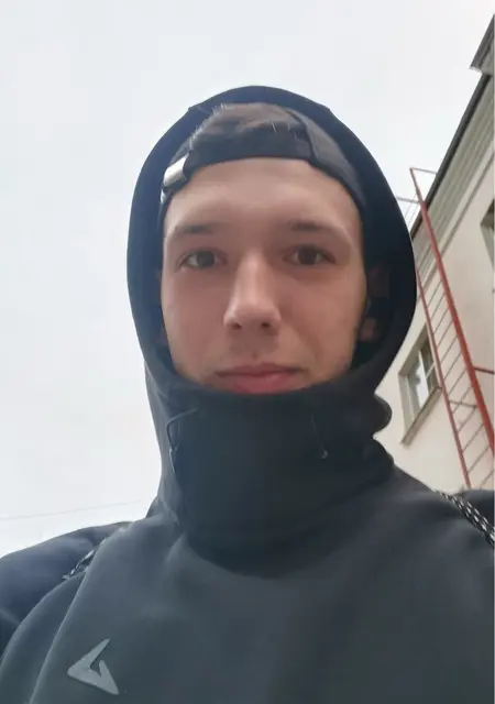 Я Андрей, 25, из Челябинска, ищу знакомство для постоянных отношений