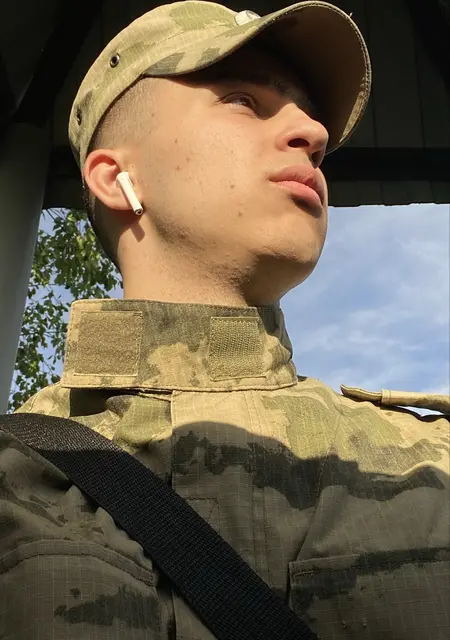 Я Wertix, 19, из Владикавказа, ищу знакомства без обязательств