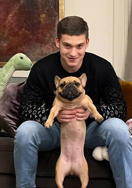 Рамиз из Москвы, ищу на сайте открытые отношения