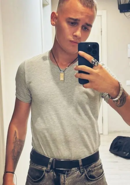 Я Константин, 20, знакомлюсь без обязательств в Кемерово