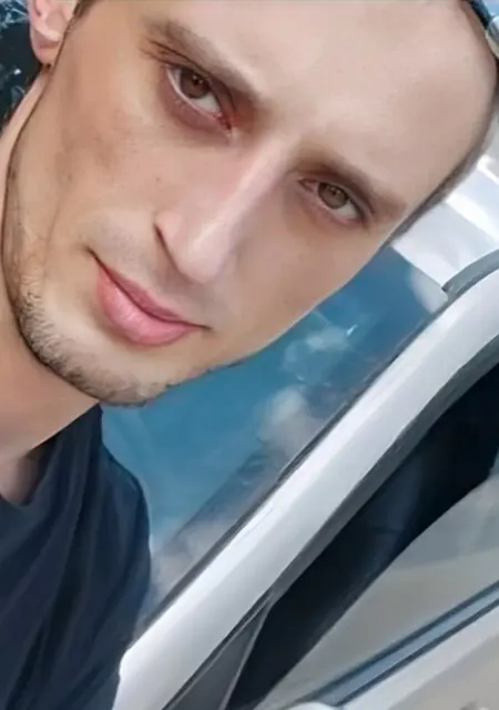 Я Сергей, 37, из Тулы, ищу знакомство для приятного времяпровождения