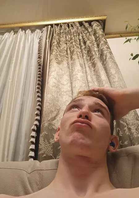 Александр из Нижневартовска, ищу на сайте общение