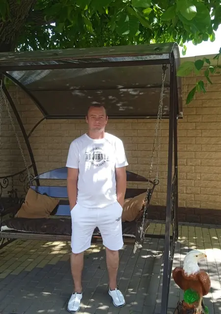 Я Игорь, 43, из Краснодара, ищу знакомство для постоянных отношений