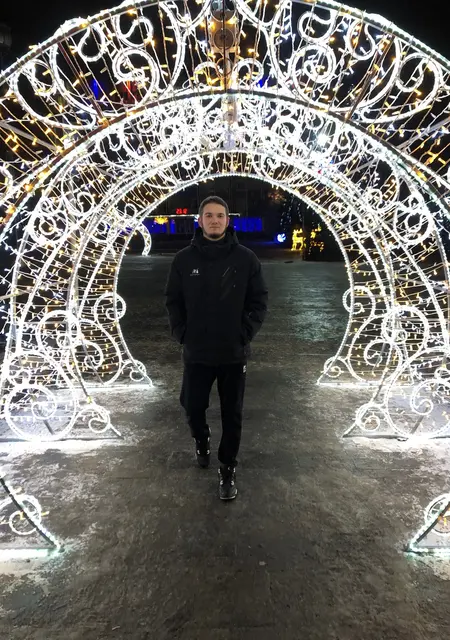 Я Алексей, 20, знакомлюсь для общения в Орске