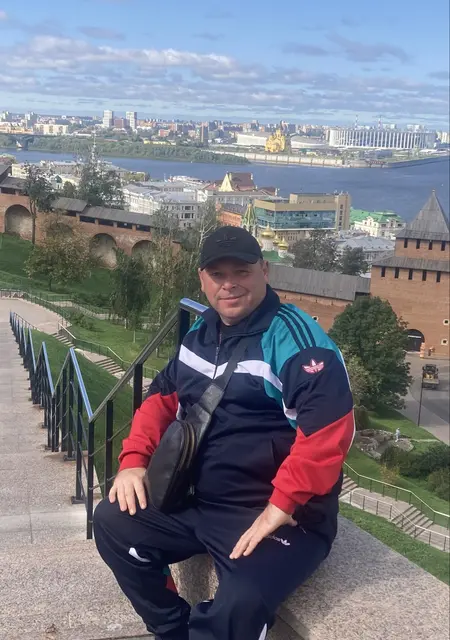 Артем из Новосибирска, мне 40, познакомлюсь для дружбы