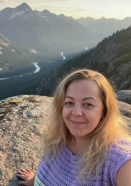 Я Svetik, 42, знакомлюсь для приятного времяпровождения в Санкт-Петербурге
