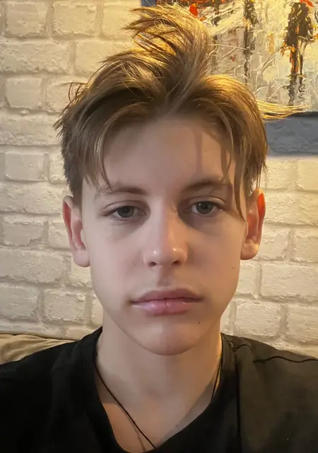 Ефрем из Воронежа, ищу на сайте открытые отношения