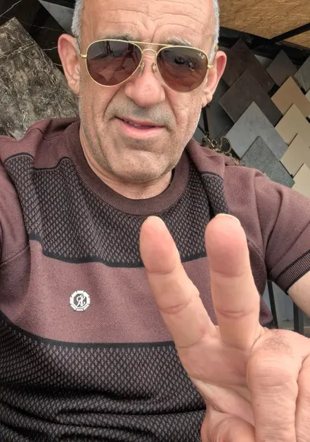 Валерий из Краснодара, ищу на сайте знакомства на одну ночь