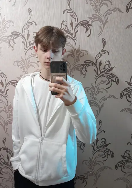 Я Александр, 19, знакомлюсь для вирта в Белгороде