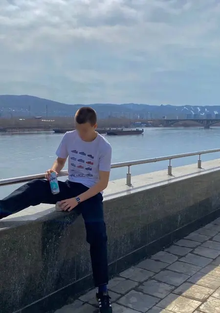 Nikita из Курска, ищу на сайте знакомства на одну ночь