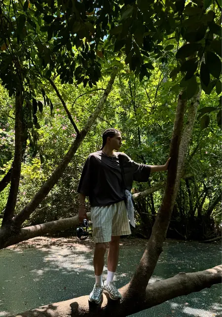 Даян из Анталии, мне 21, познакомлюсь для приятного времяпровождения