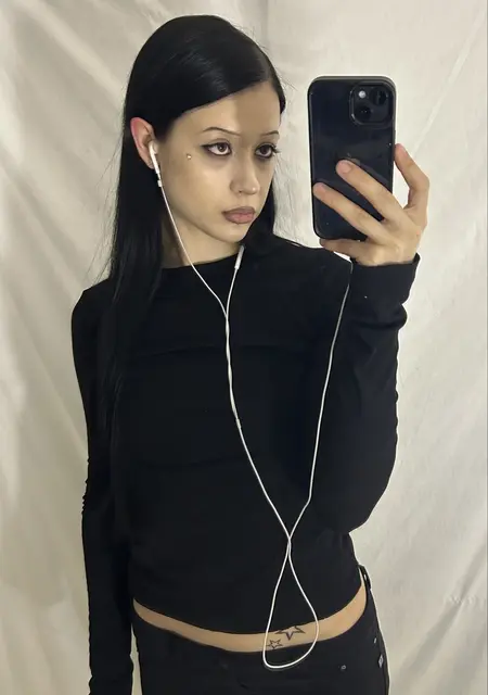 Я Лиза, 22, из Санкт-Петербурга, ищу знакомство для дружбы