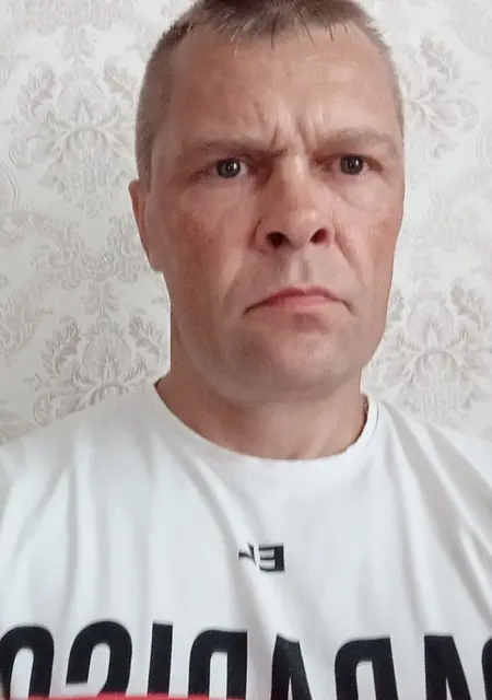 Я Алексей, 45, знакомлюсь без обязательств в Бердске