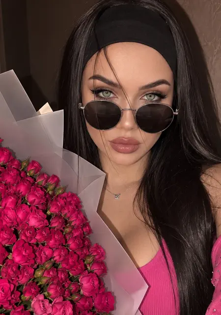 Ангелина из Казани, ищу на сайте знакомства на одну ночь
