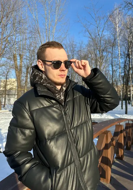 Владик из Саранска, ищу на сайте знакомства на одну ночь