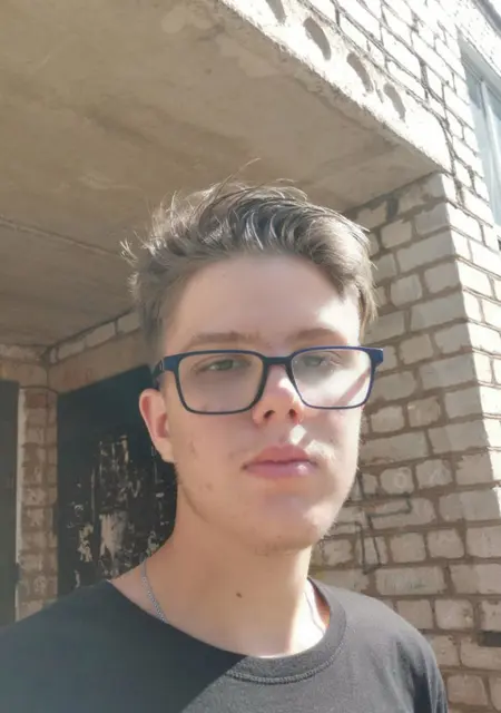 Maksim из Иркутска, ищу на сайте приятное времяпровождение