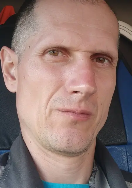 Я Андрей, 46, знакомлюсь без обязательств в Москве